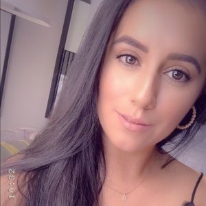 Meet your Posher, Miranda